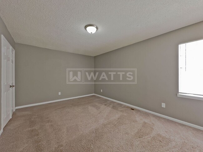 Building Photo - 3-Bed, 2-Bath Split-Level Home in Alabaster