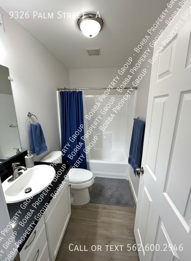 Building Photo - 9326 Palm St