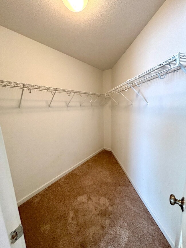 Building Photo - FOR RENT in Dothan , AL!!