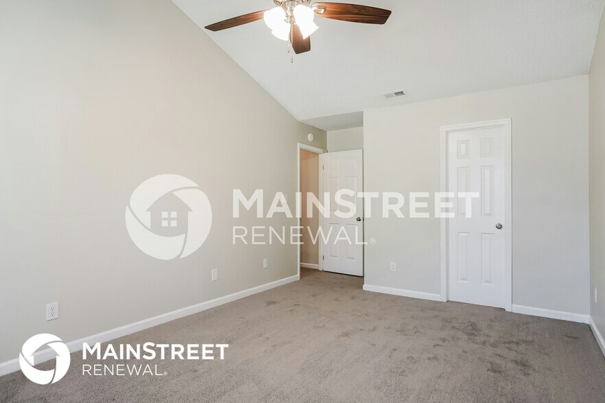 Building Photo - 321 Hocutt Dr