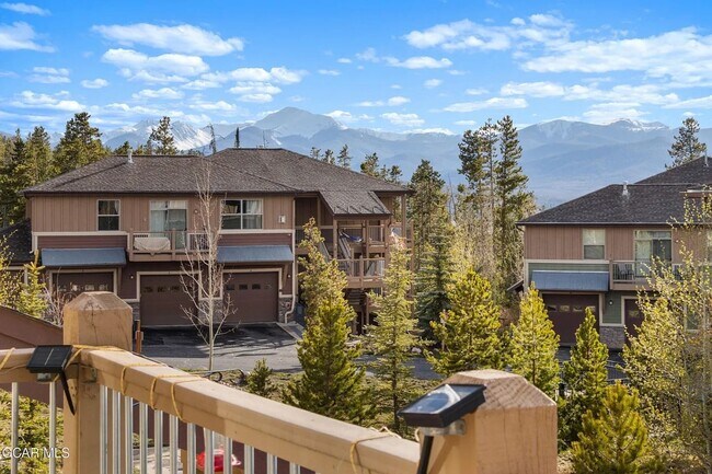 Building Photo - Fully Furnished Mountain Condo | Flexible Lease Terms | Garage Included | Fraser, CO