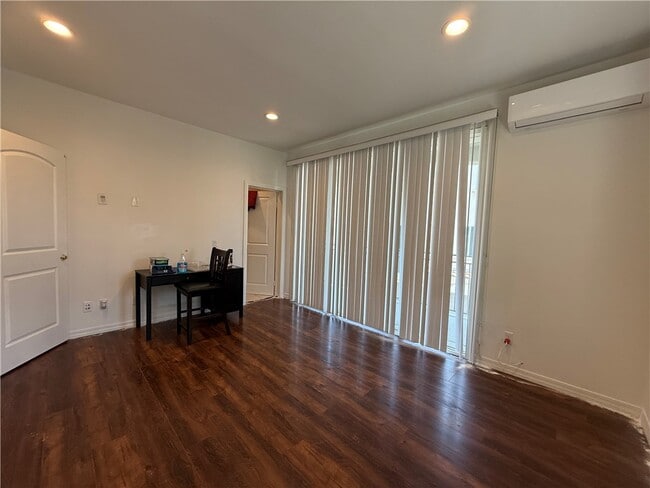 Building Photo - 11120 Legion Dr