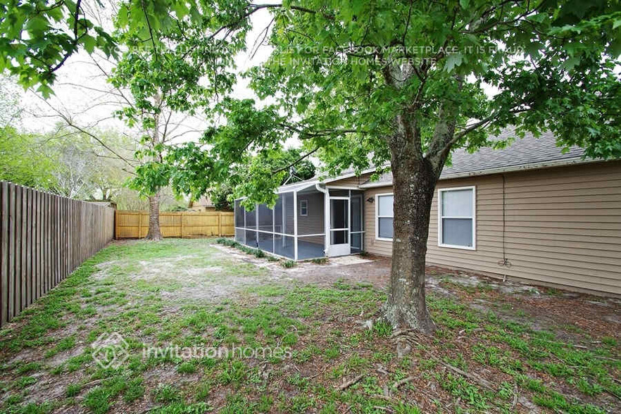 Building Photo - 3214 Glenmeadow Terrace