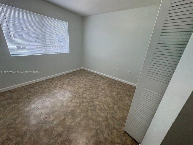 Building Photo - 15422 SW 284th St