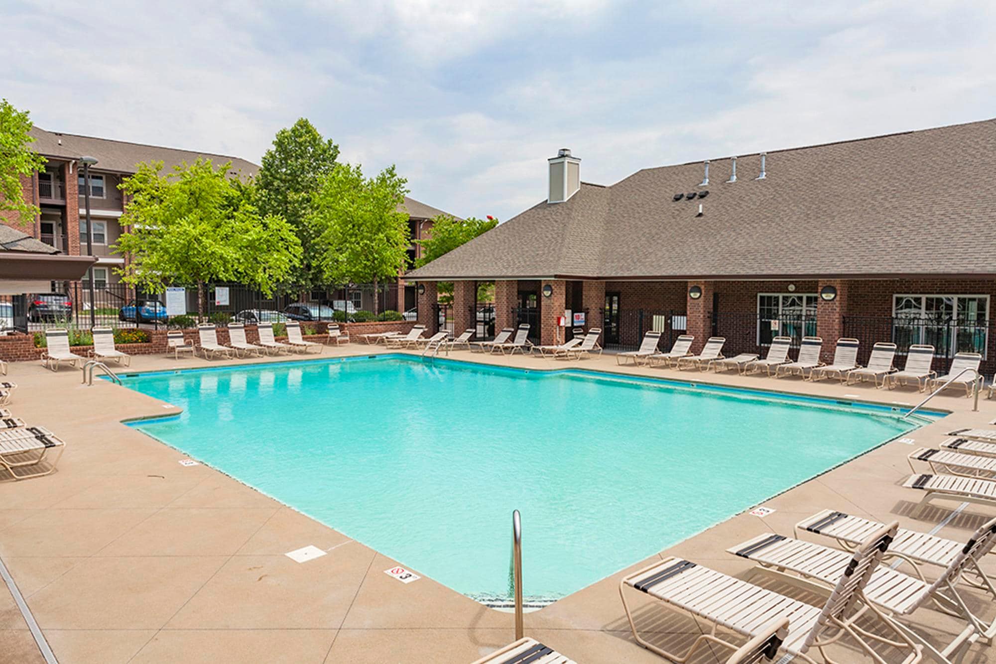 Building Photo - 2310 Elliott Ave