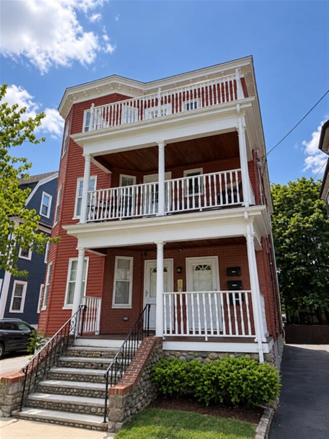 Building Photo - 82 Morrison Ave