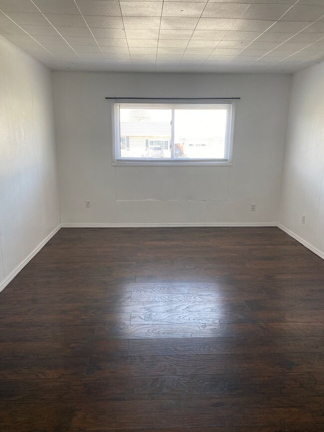 Building Photo - Updated Home for Rent!
