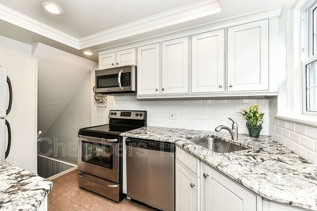 Primary Photo - 4817 S 28th St