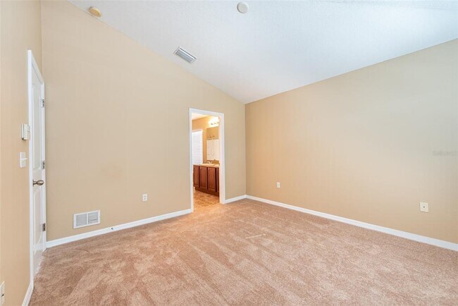 Building Photo - 6750 Eagle Feather Dr