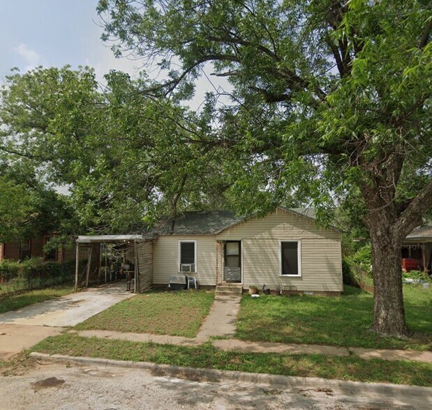 Primary Photo - 508 Medcalf Dr