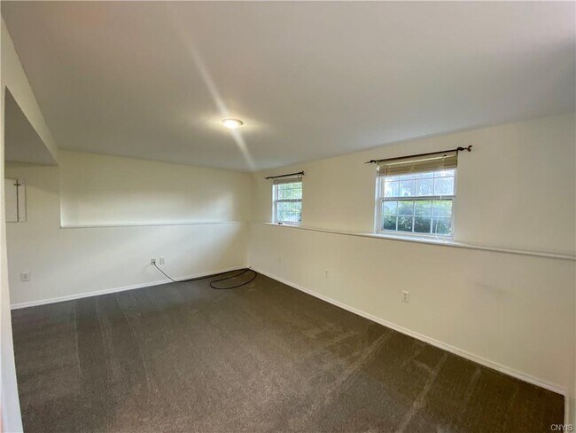 Building Photo - 5433 Brisbane Trail