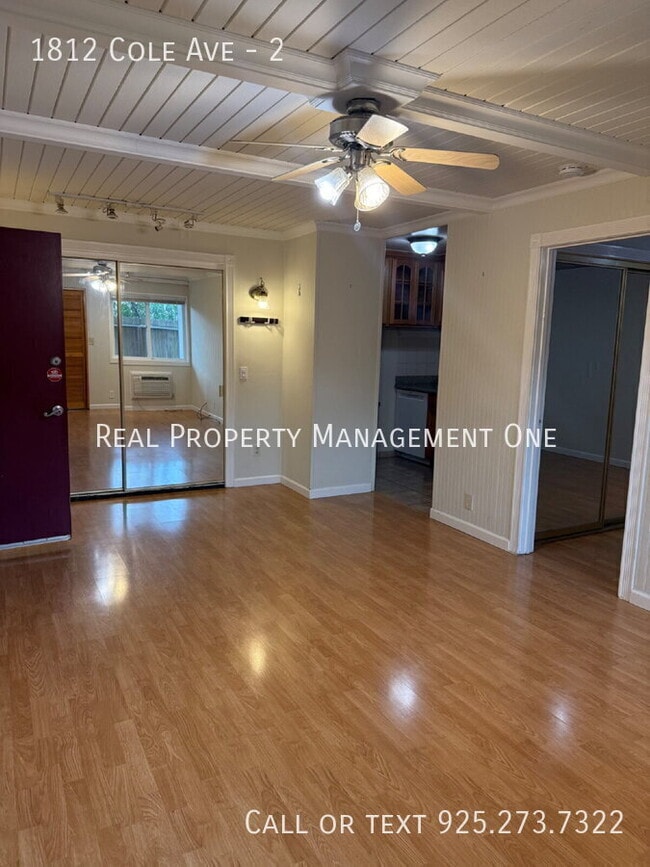 Building Photo - 1812 Cole Ave