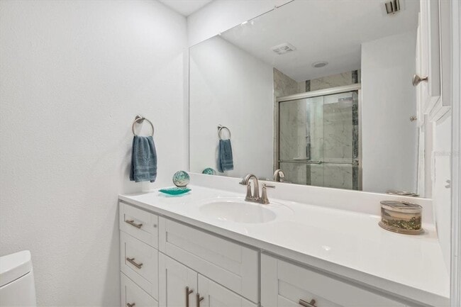 Building Photo - 500 S Washington Dr