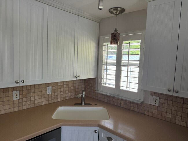 Building Photo - 57547 Gibson St