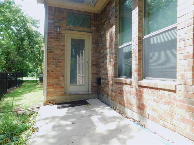 Building Photo - 108 Red Bluff Dr