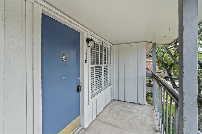 Building Photo - 2350 Bering Dr
