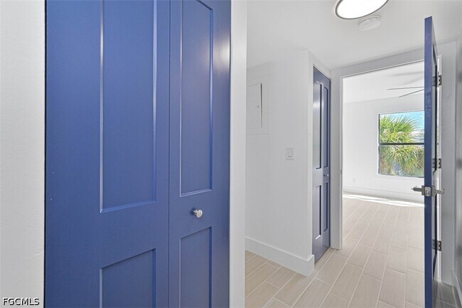 Building Photo - 13521 Eagle Ridge Dr