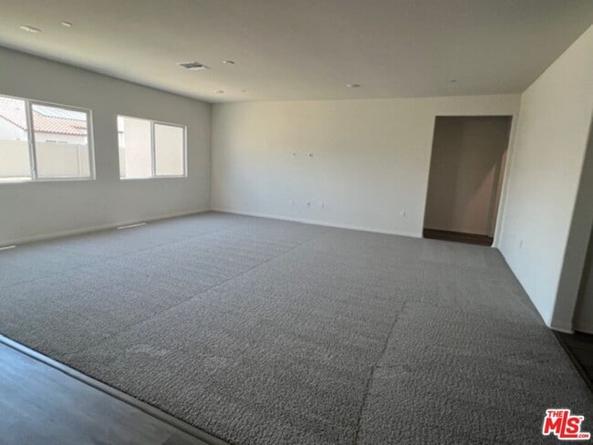 Building Photo - 7318 Chetco River St