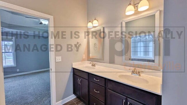 Building Photo - 1746 Ellie Piper Cir