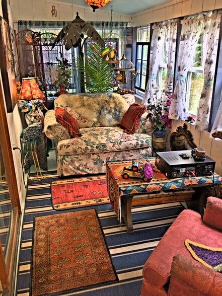 Enclosed 3 season porch - 111 Causeway Rd