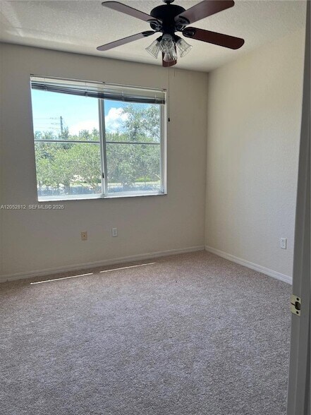 Building Photo - 11010 Legacy Dr