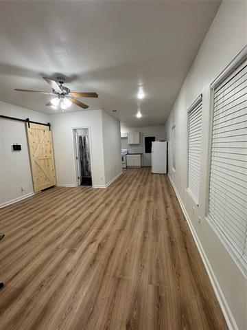 Building Photo - 2825 Meadowbrook Dr