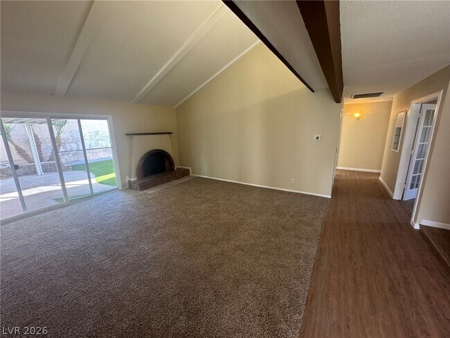 Building Photo - 4171 Victoria St