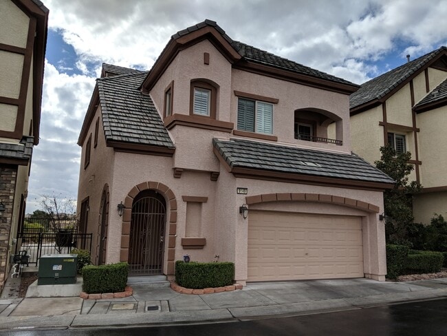 Primary Photo - 9149 Tudor Park Pl