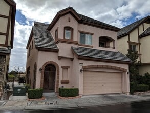 Building Photo - 9149 Tudor Park Pl