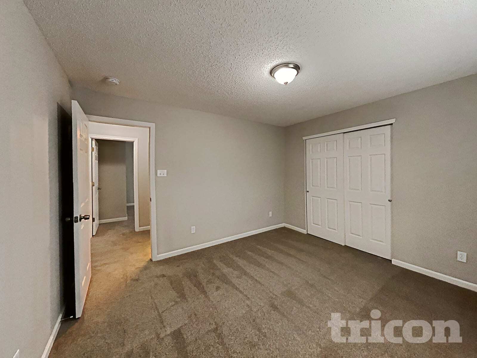 Building Photo - 2028 Dunsmore Ln