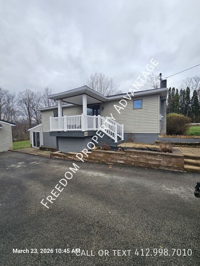 Building Photo - 1920 Idaho St