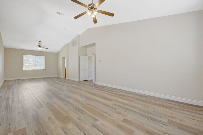 Building Photo - 89 Dollar Pointe Ave