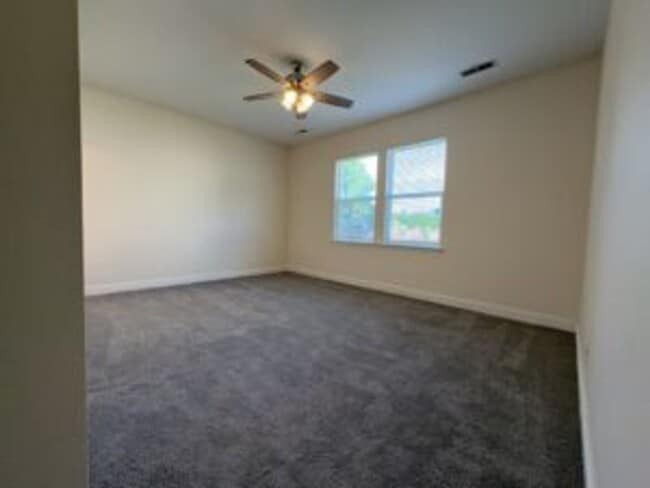 Building Photo - Foxbank Charm Awaits