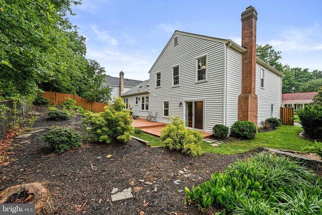 Building Photo - 9760 Hatmark Ct