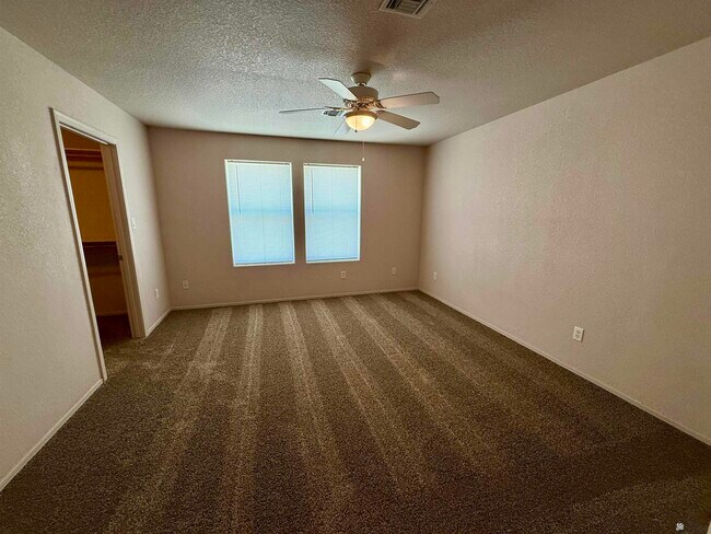 Building Photo - 10796 S Monterrey Way