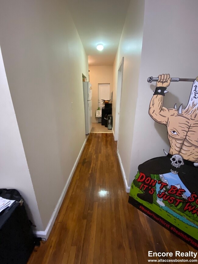 Building Photo - 38 Hemenway St