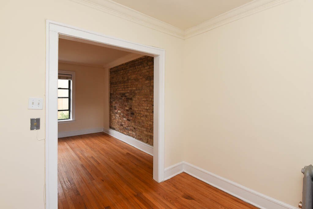 Building Photo - 2338 N Spaulding Ave