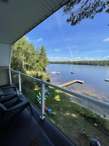 Building Photo - 33 Woods Pond Dr