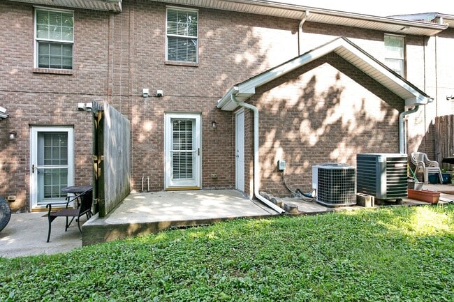 Building Photo - 6694 S Wilson Rd