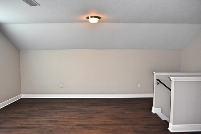 Building Photo - 192 Windchime Way