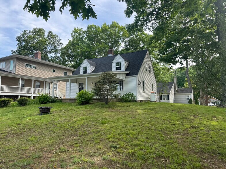 Front of home - 39 Lake Dr