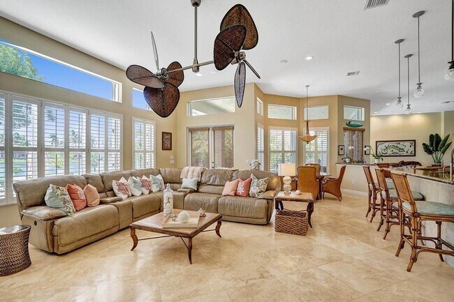 Building Photo - 14985 SW 38th St