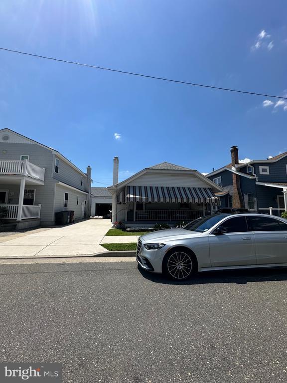 Building Photo - 12 N Swarthmore Ave