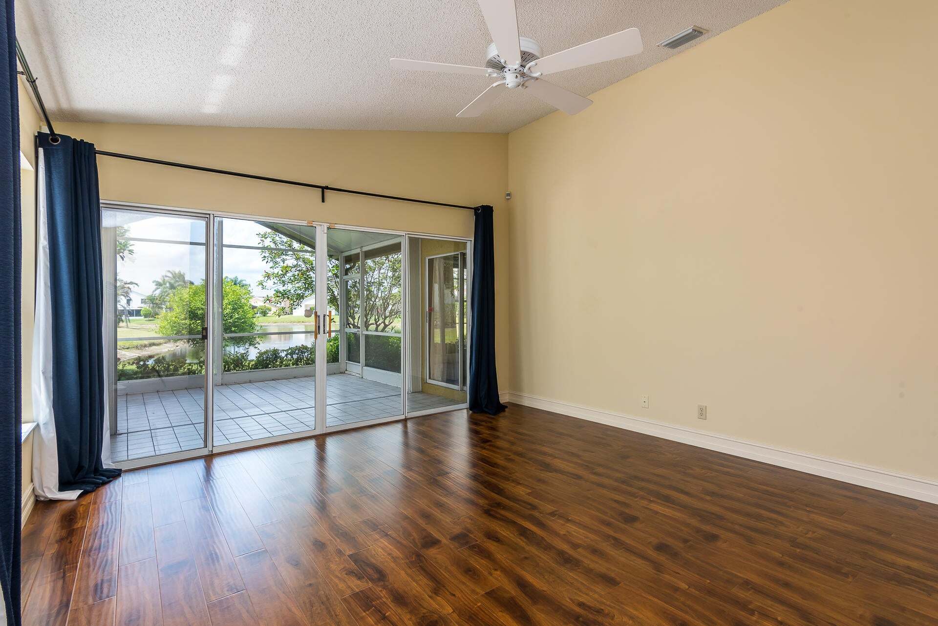 Building Photo - 8889 Odell Dr