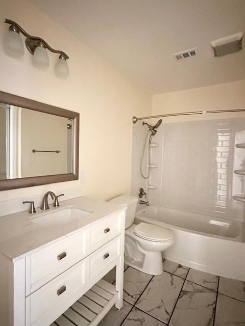 Building Photo - 3701 Leafield Dr
