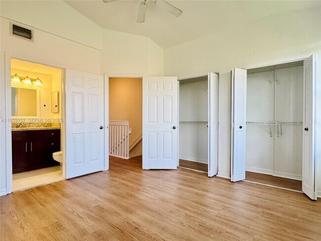 Building Photo - 771 SW 148th Ave