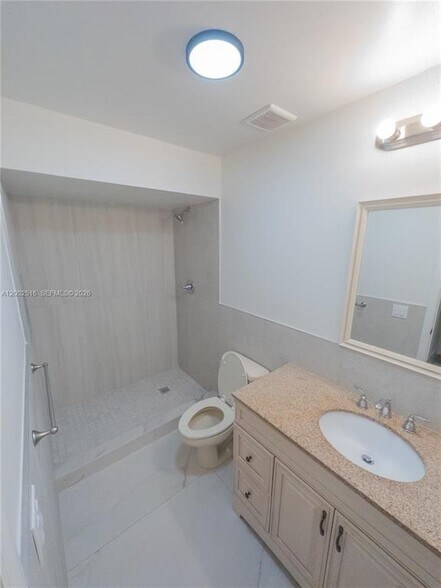 Building Photo - 5400 NW 18th St