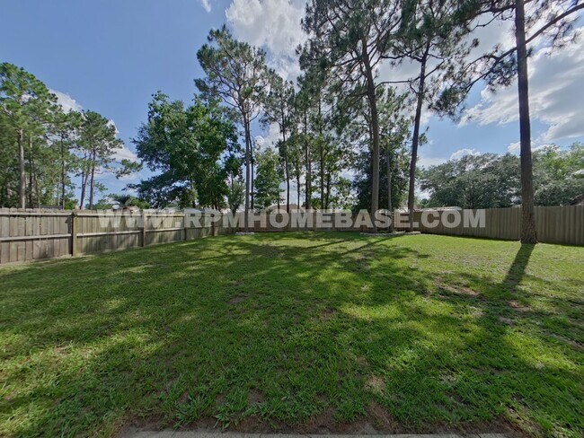 Building Photo - 147 Villacrest Dr