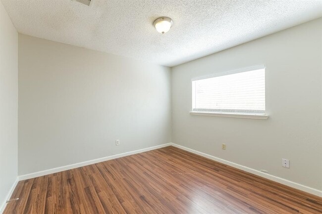 Building Photo - 4402 Bunting Meadow Dr