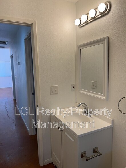 Building Photo - 21380 Olive St